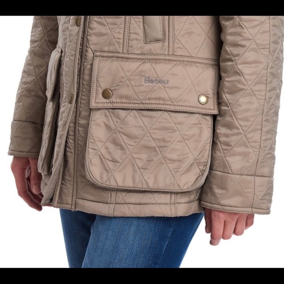 Barbour Beadnell Palarquilt Jacket - Picture 8 of 12